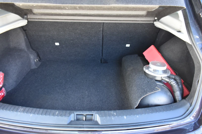 Nissan Qashqai 2.0i* ГАЗ* 4x4* CAMERA* PANORAMA, снимка 13 - Автомобили и джипове - 51793563