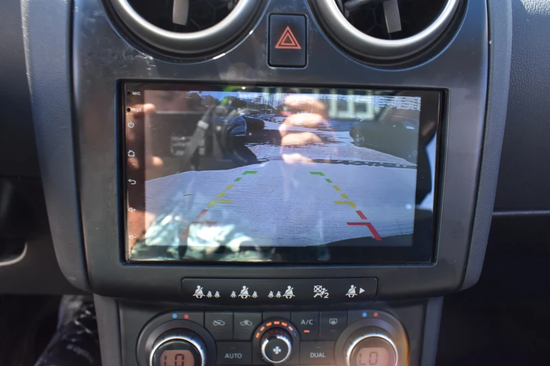 Nissan Qashqai 2.0i* ГАЗ* 4x4* CAMERA* PANORAMA, снимка 17 - Автомобили и джипове - 51793563