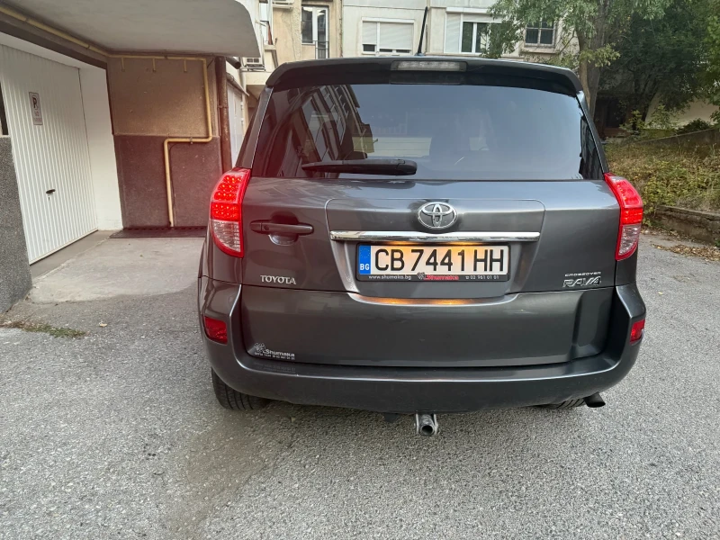 Toyota Rav4, снимка 6 - Автомобили и джипове - 52067469