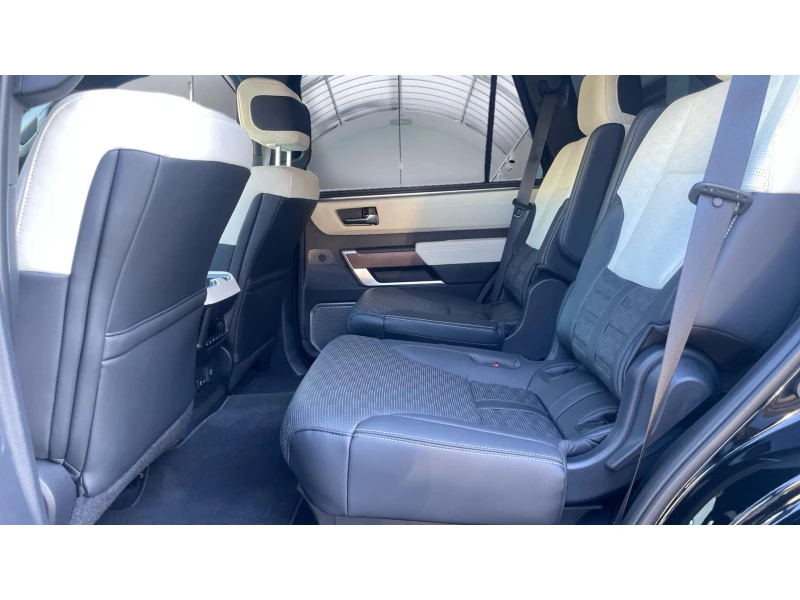 Toyota Sequoia Capstone, Hybrid, AWD, Месечна вноска от 2300  , снимка 3 - Автомобили и джипове - 53019781