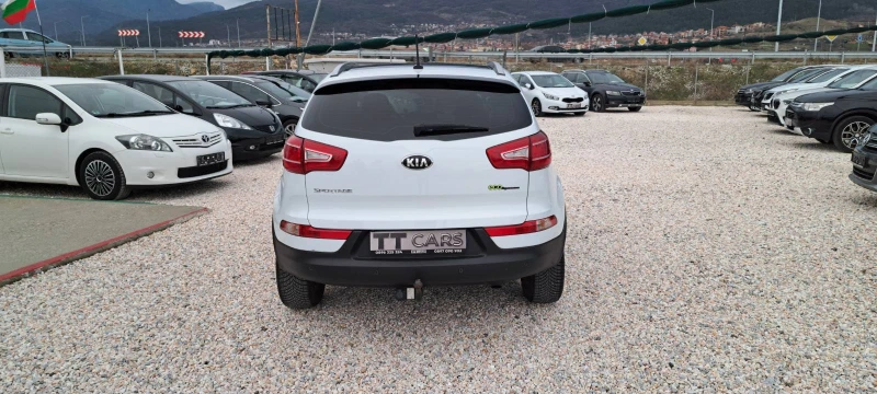 Kia Sportage 1.6i Facelift Navi Panorama Kamera, снимка 6 - Автомобили и джипове - 53287310