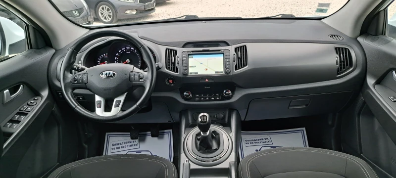 Kia Sportage 1.6i Facelift Navi Panorama Kamera, снимка 11 - Автомобили и джипове - 53287310