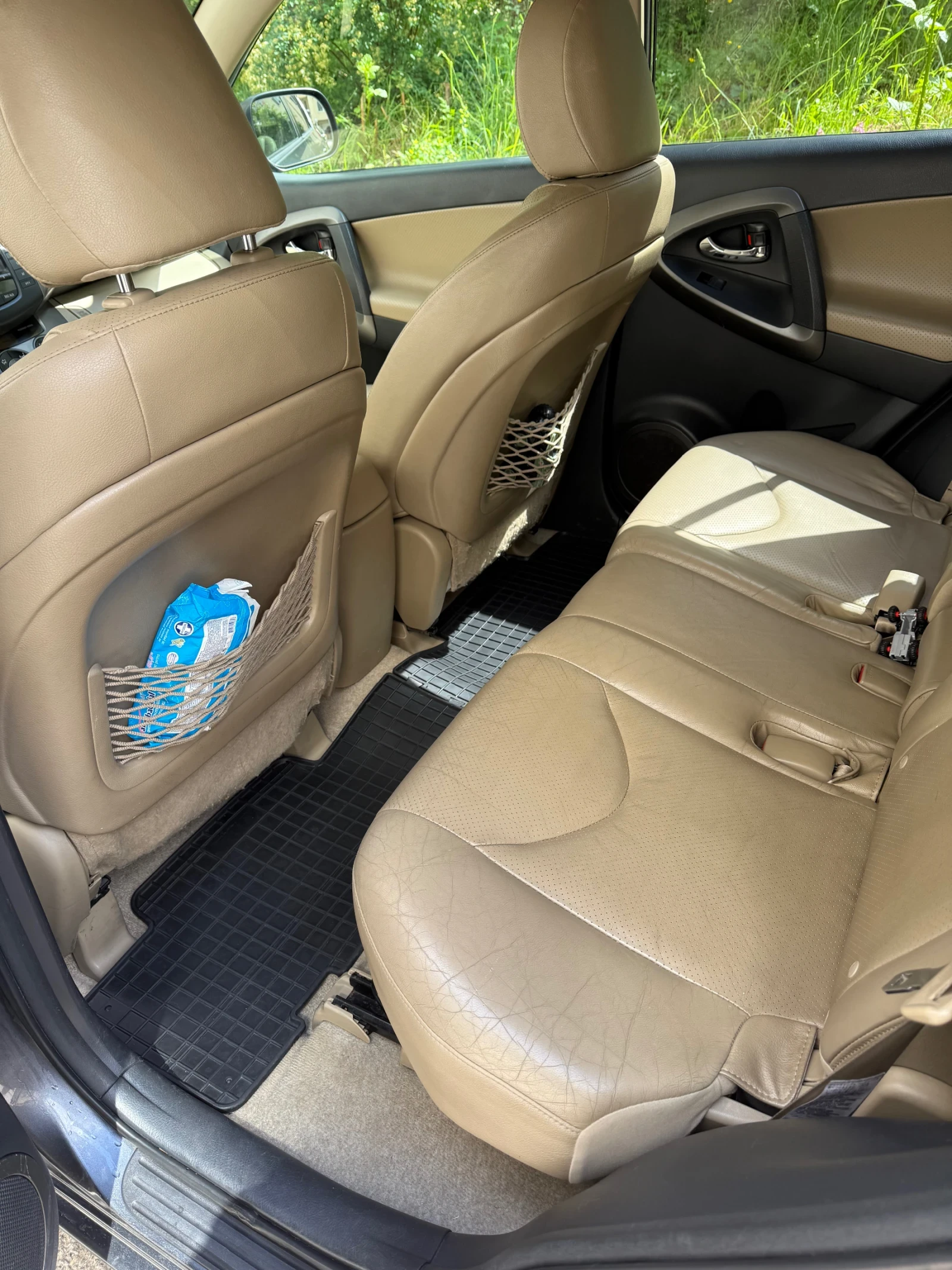 Toyota Rav4  - изображение 8