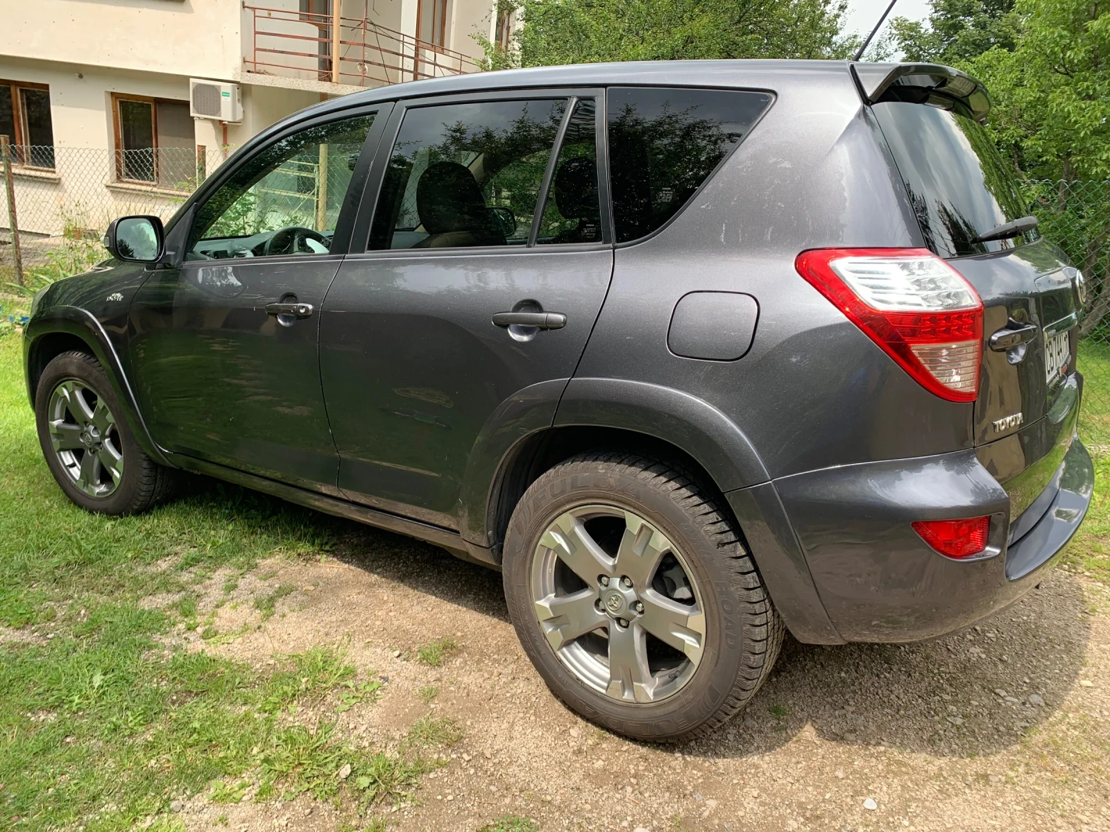 Toyota Rav4, снимка 4 - Автомобили и джипове - 52067469
