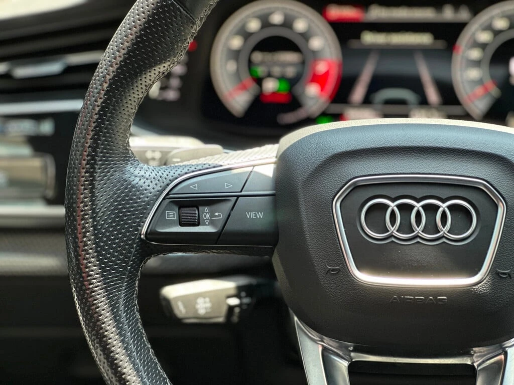 Audi SQ8 * 4.0T MASSAGE SEATS| BLACK OPTICS| SPORT EXHAUST| - изображение 10