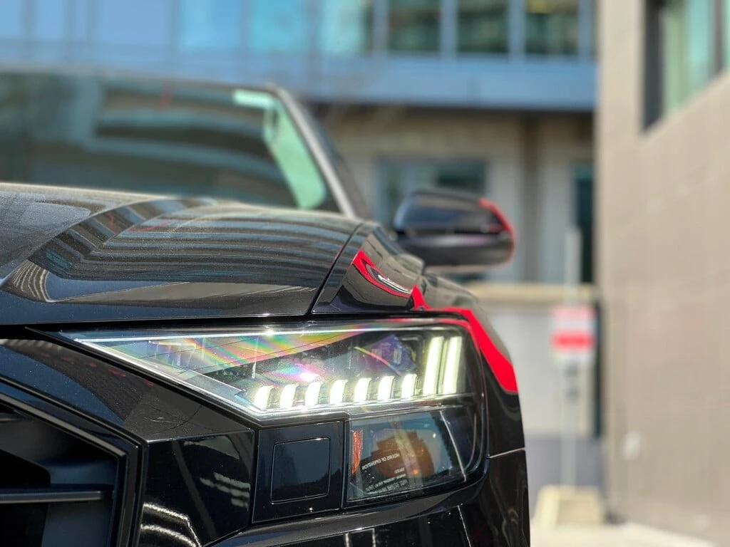 Audi SQ8 * 4.0T MASSAGE SEATS| BLACK OPTICS| SPORT EXHAUST| - изображение 5