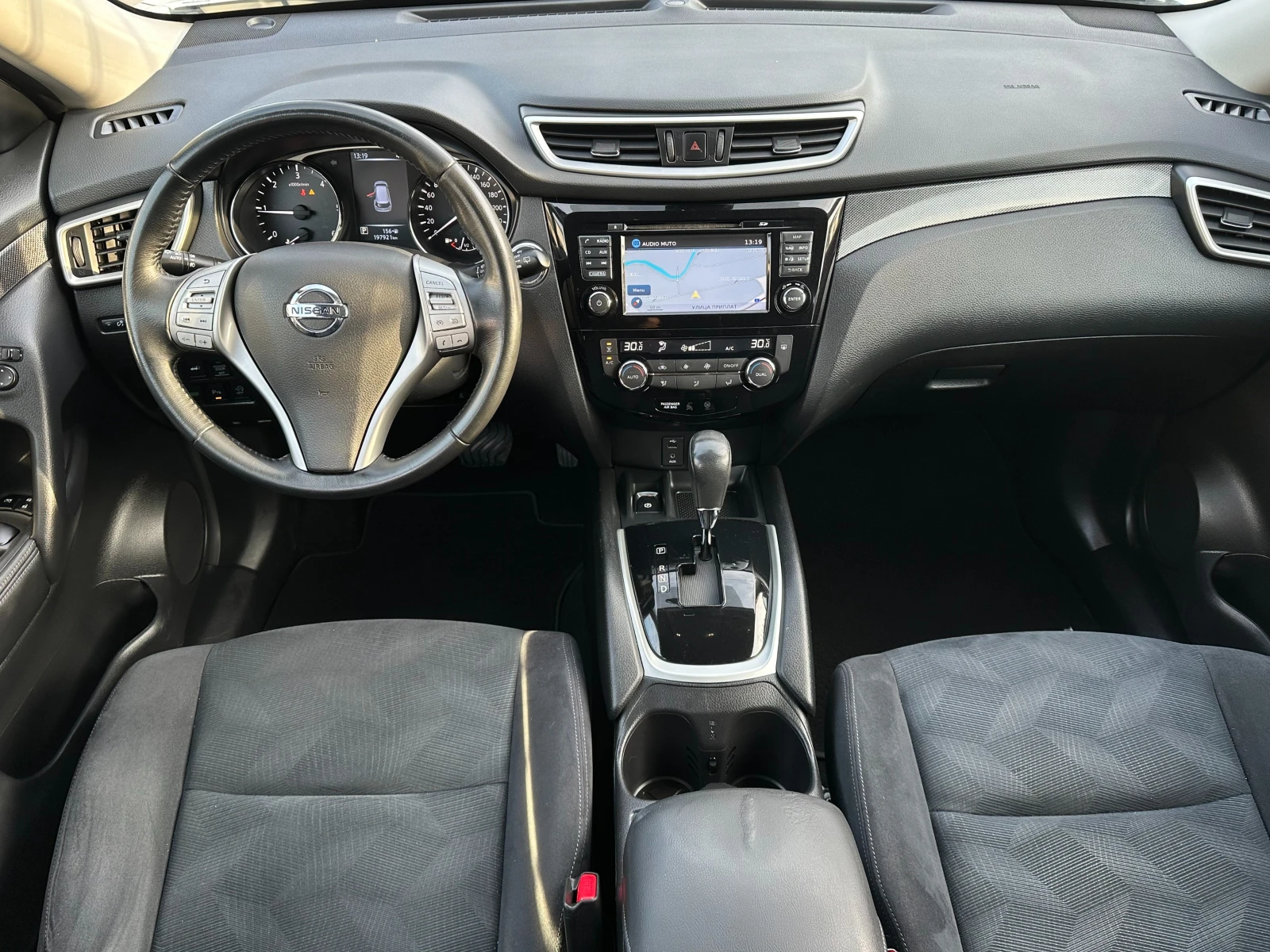 Nissan X-trail 1.6DCi-����-�������-PANO-LED-360-PDC-EURO6B-7����� | Mobile.bg � ����������� 11