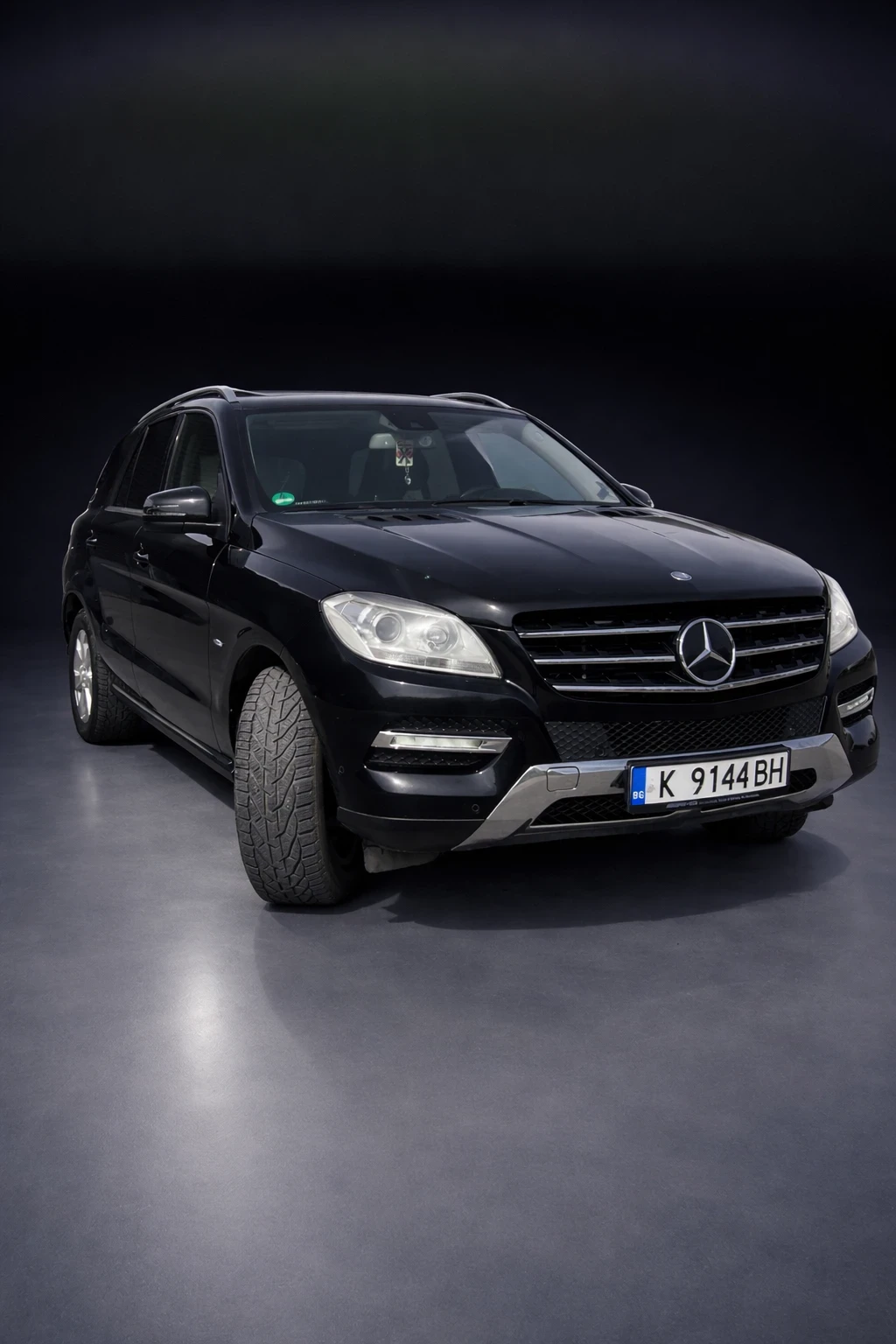 Mercedes-Benz ML 350 Bluetech / 4 Matic / Autoparking, снимка 2 - Автомобили и джипове - 53801368
