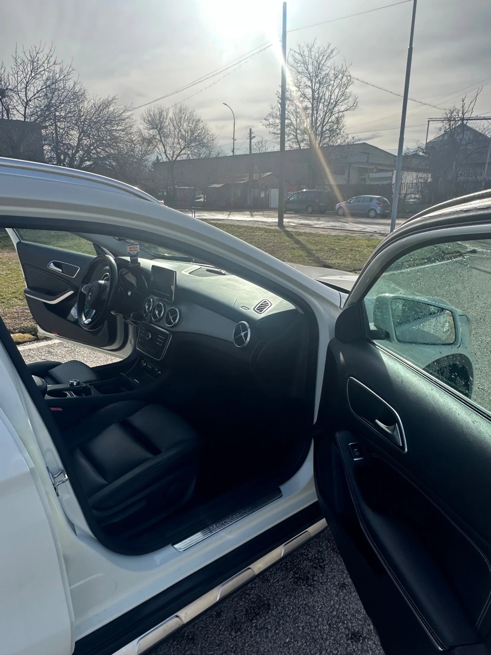 Mercedes-Benz GLA 200 2.2 CDI Activity Edition , снимка 6 - Автомобили и джипове - 53819144