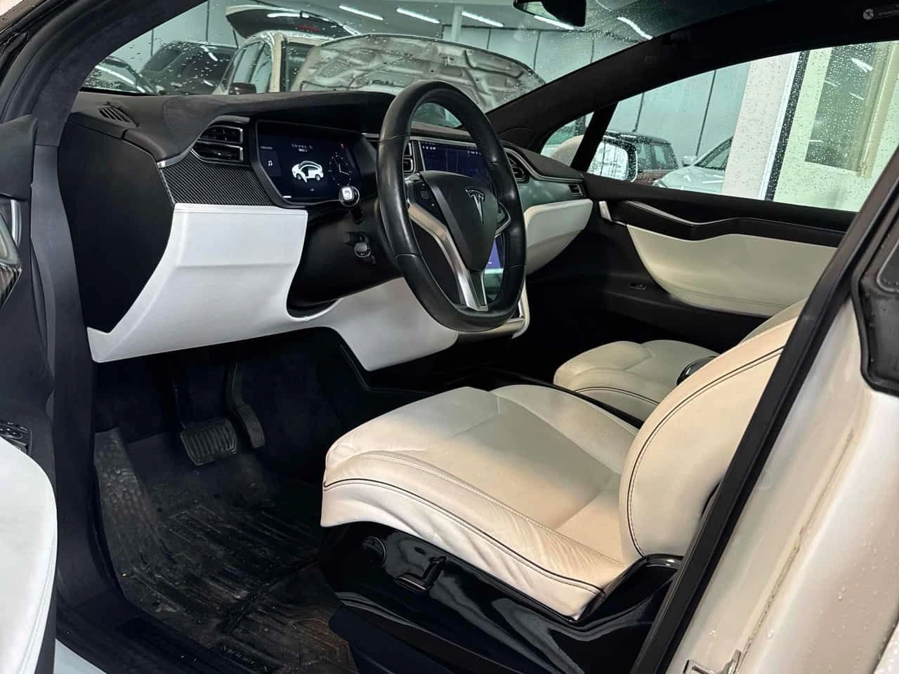 Tesla Model X * 90D AWD * 2 КЛЮЧА* ПОДГРЕВ* KEYLESS* , снимка 5 - Автомобили и джипове - 53908309