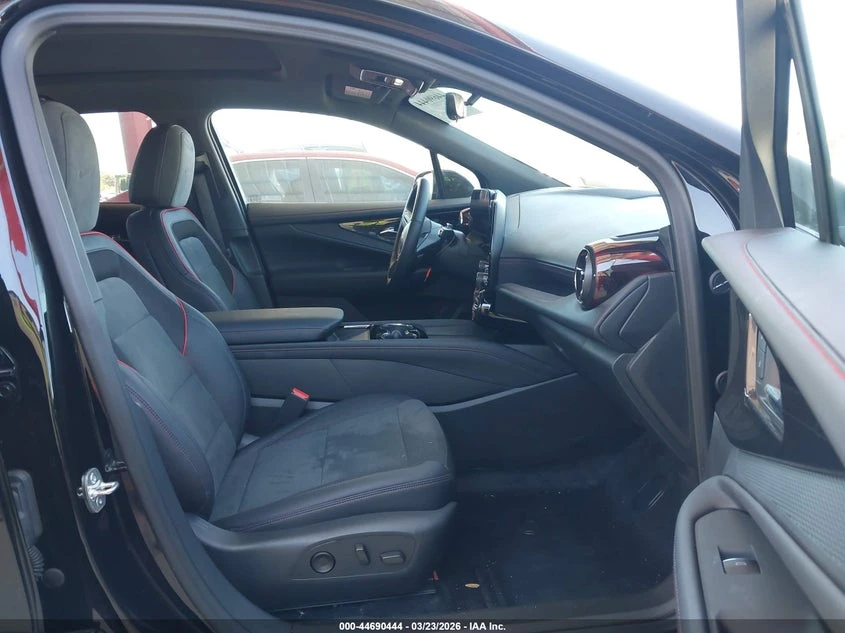 Chevrolet Blazer EV AWD RS, снимка 5 - Автомобили и джипове - 54245317