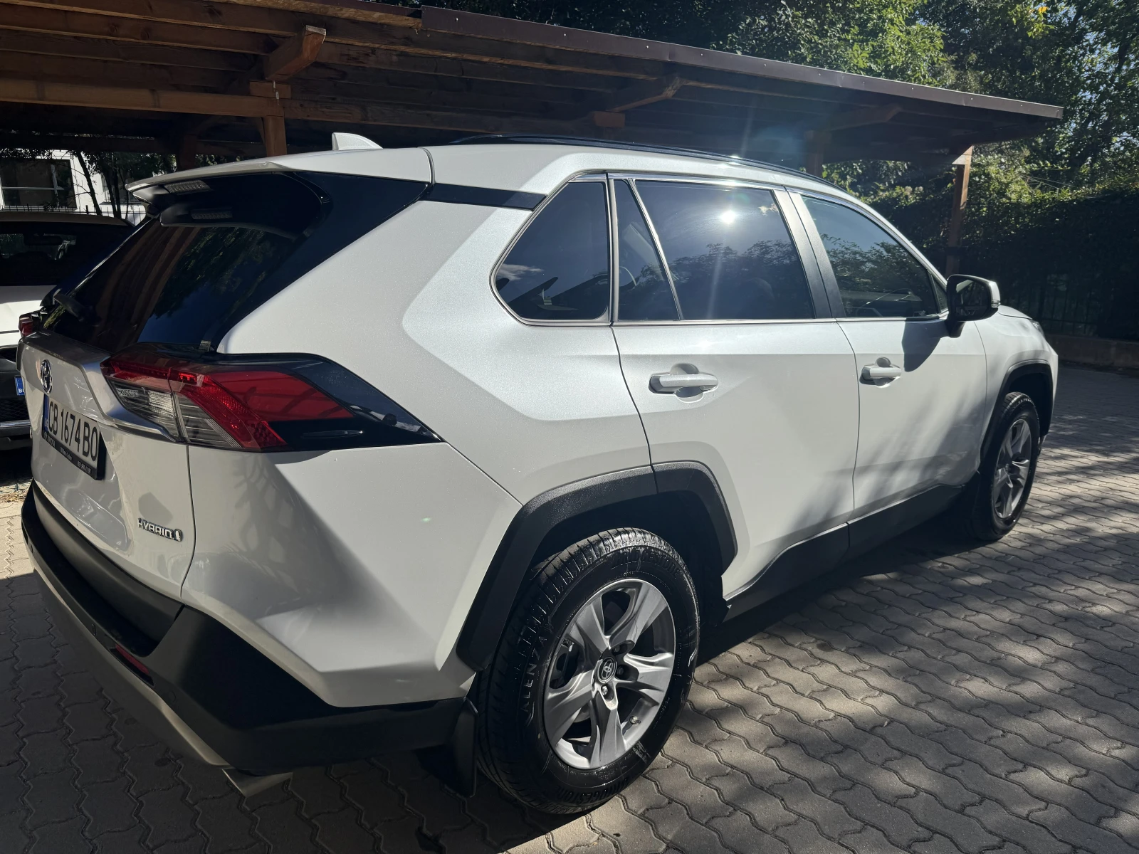 Toyota Rav4 Executive, снимка 11 - Автомобили и джипове - 56210405