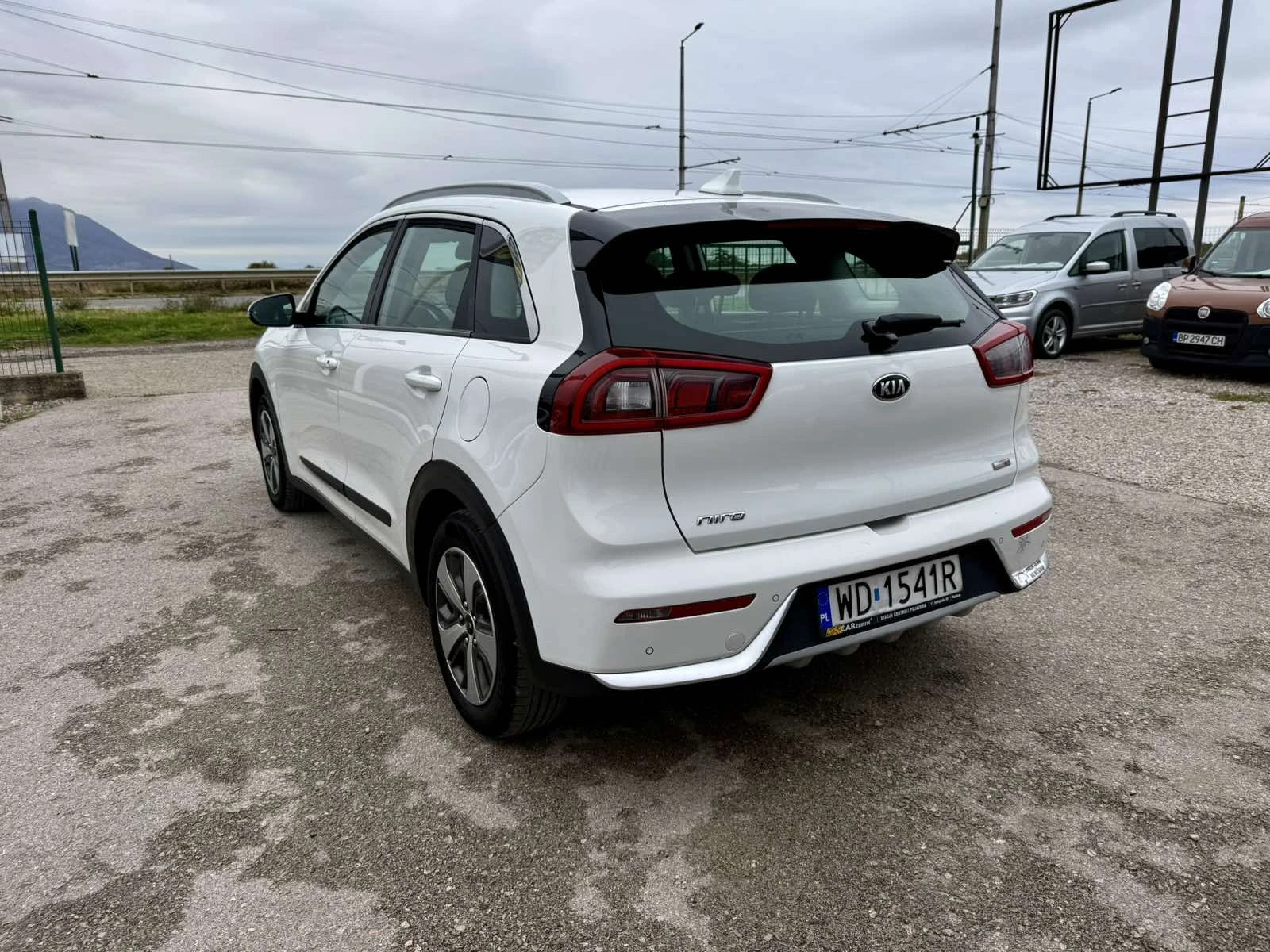 Kia Niro 1.6 Hybrid, снимка 7 - Автомобили и джипове - 56710467