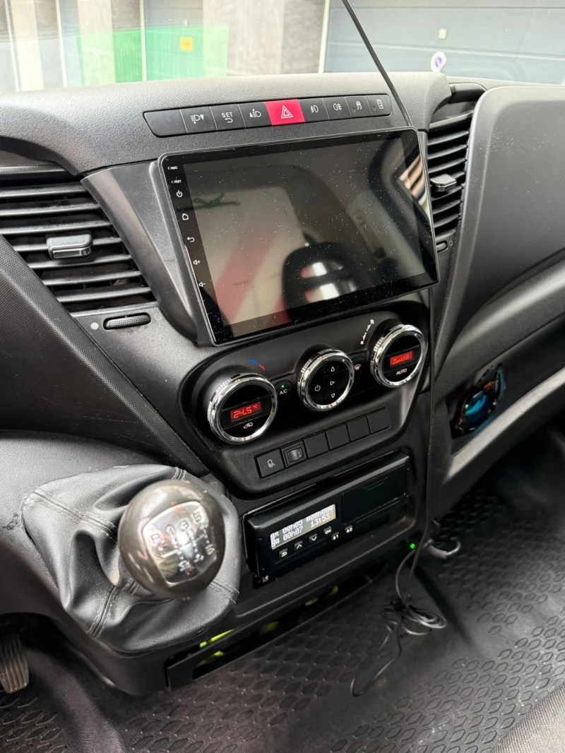 Iveco Daily 65C Автовоз пътна помощ, снимка 10 - Бусове и автобуси - 52354880