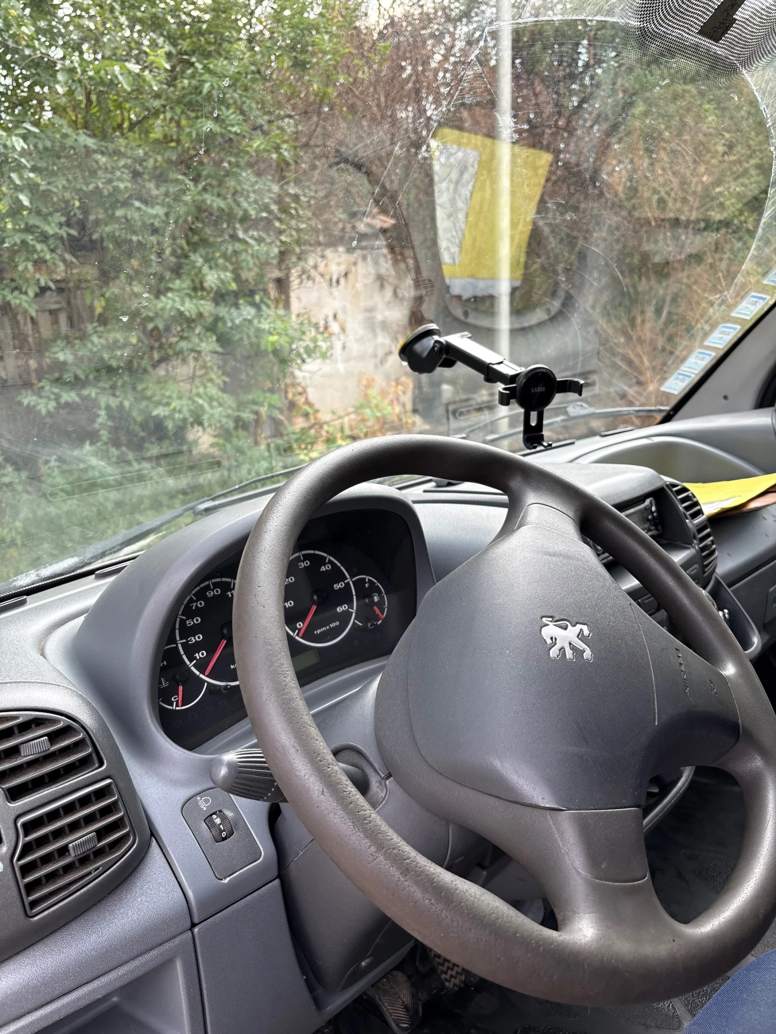 Peugeot Boxer 2.8 HDi - изображение 8