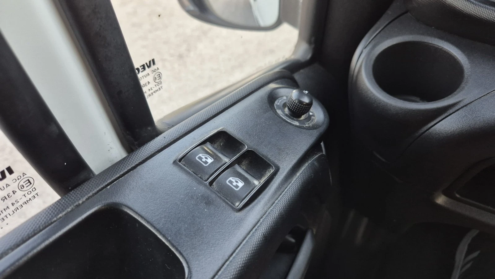 Iveco Daily 3000, снимка 6 - Камиони - 55630188