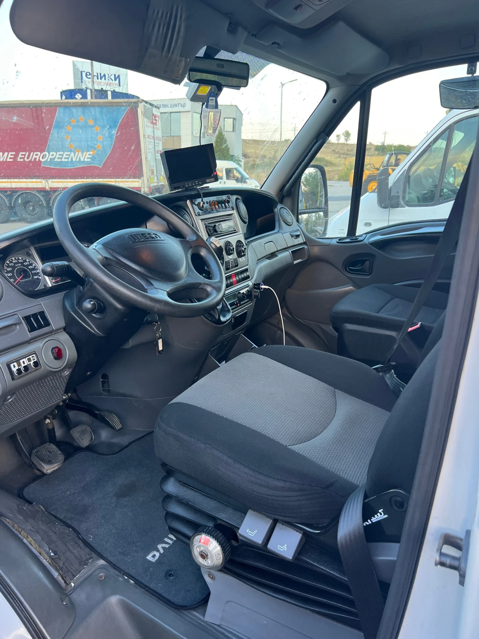 Iveco Daily 72C18, снимка 7 - Камиони - 56508369