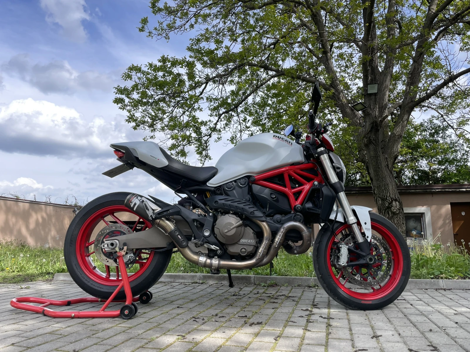 Ducati Monster 821 ABS, DTC, SC Project