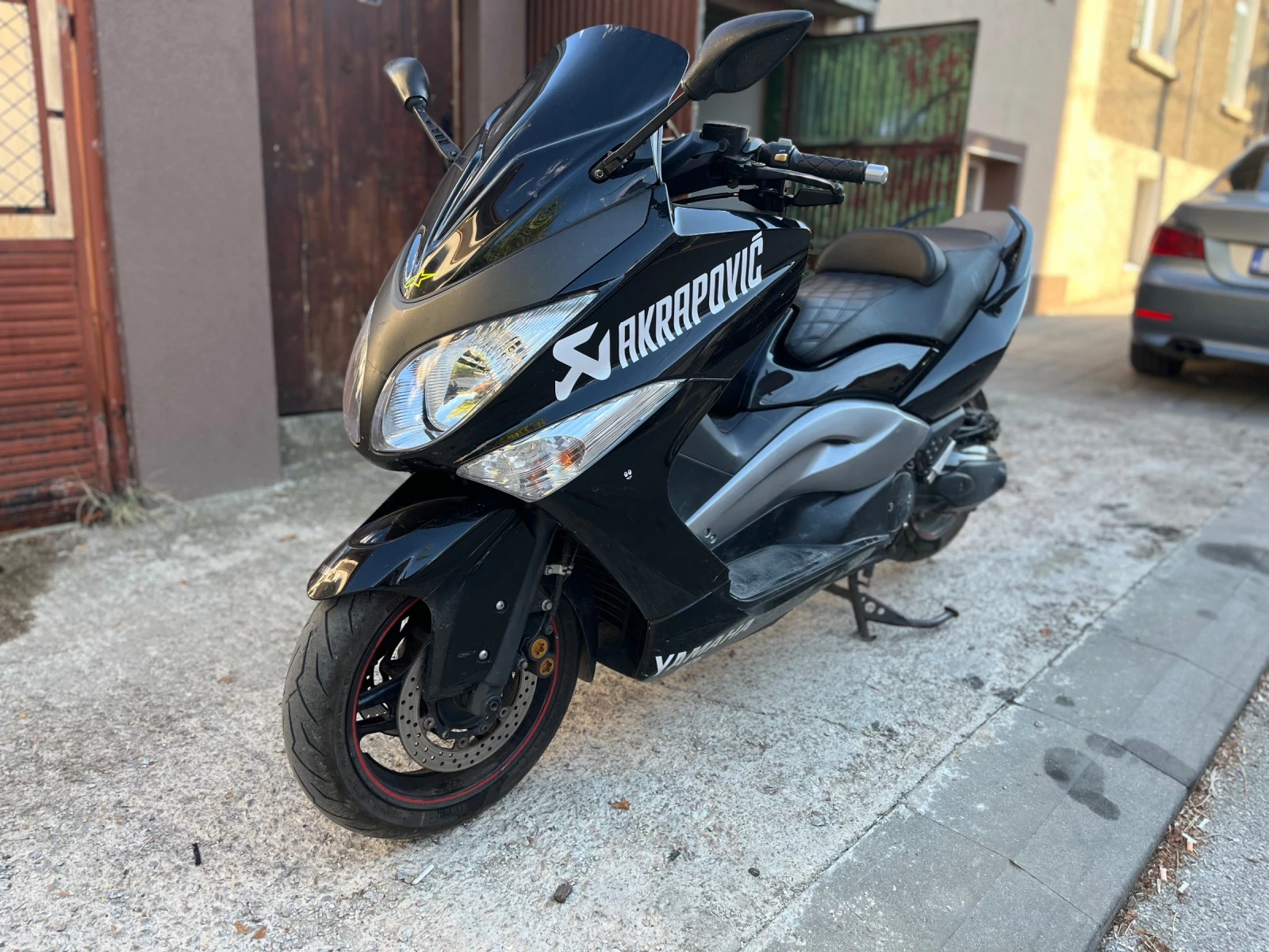 Yamaha T-max 500i