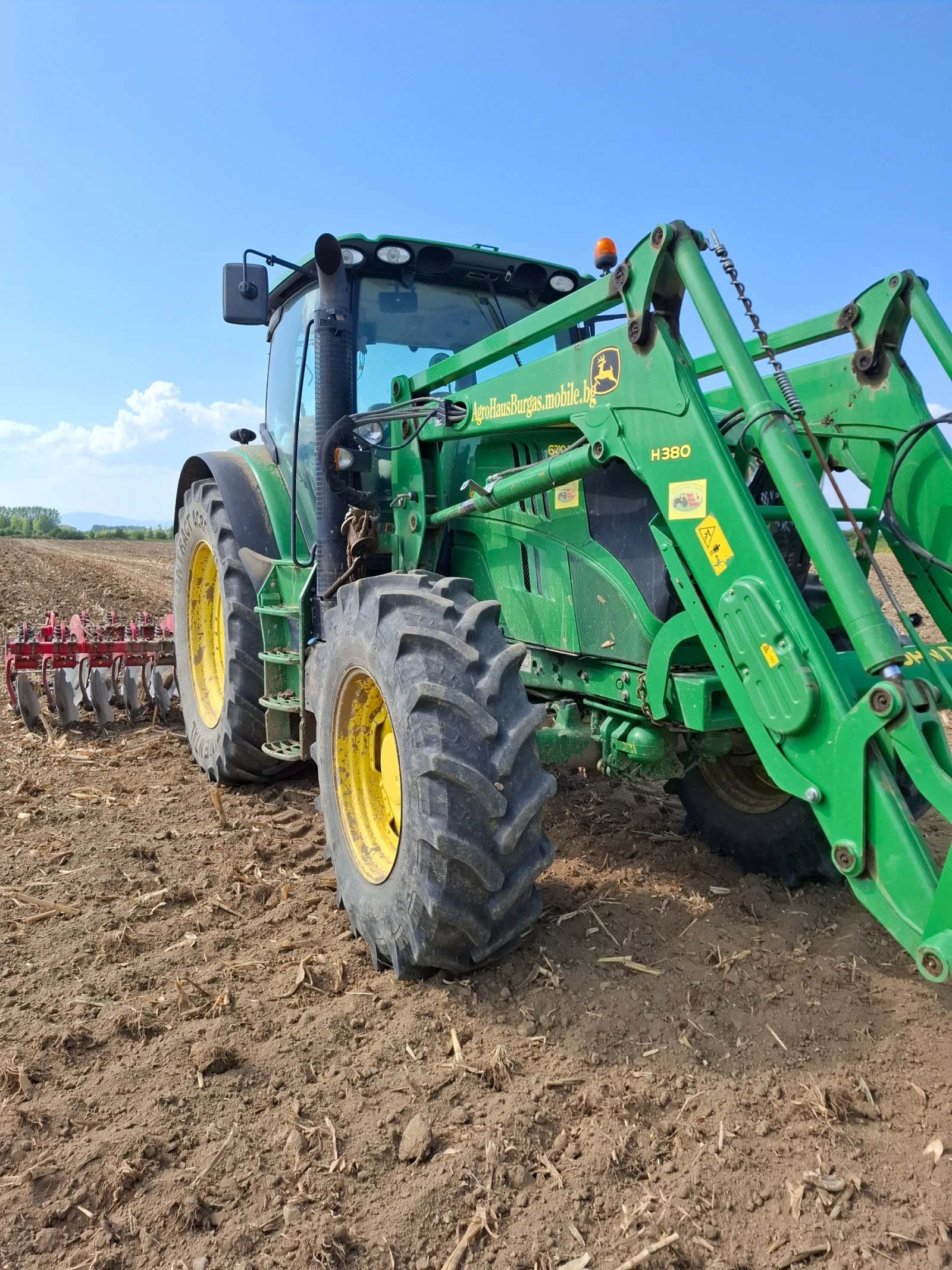Трактор John Deere 6210R - изображение 2