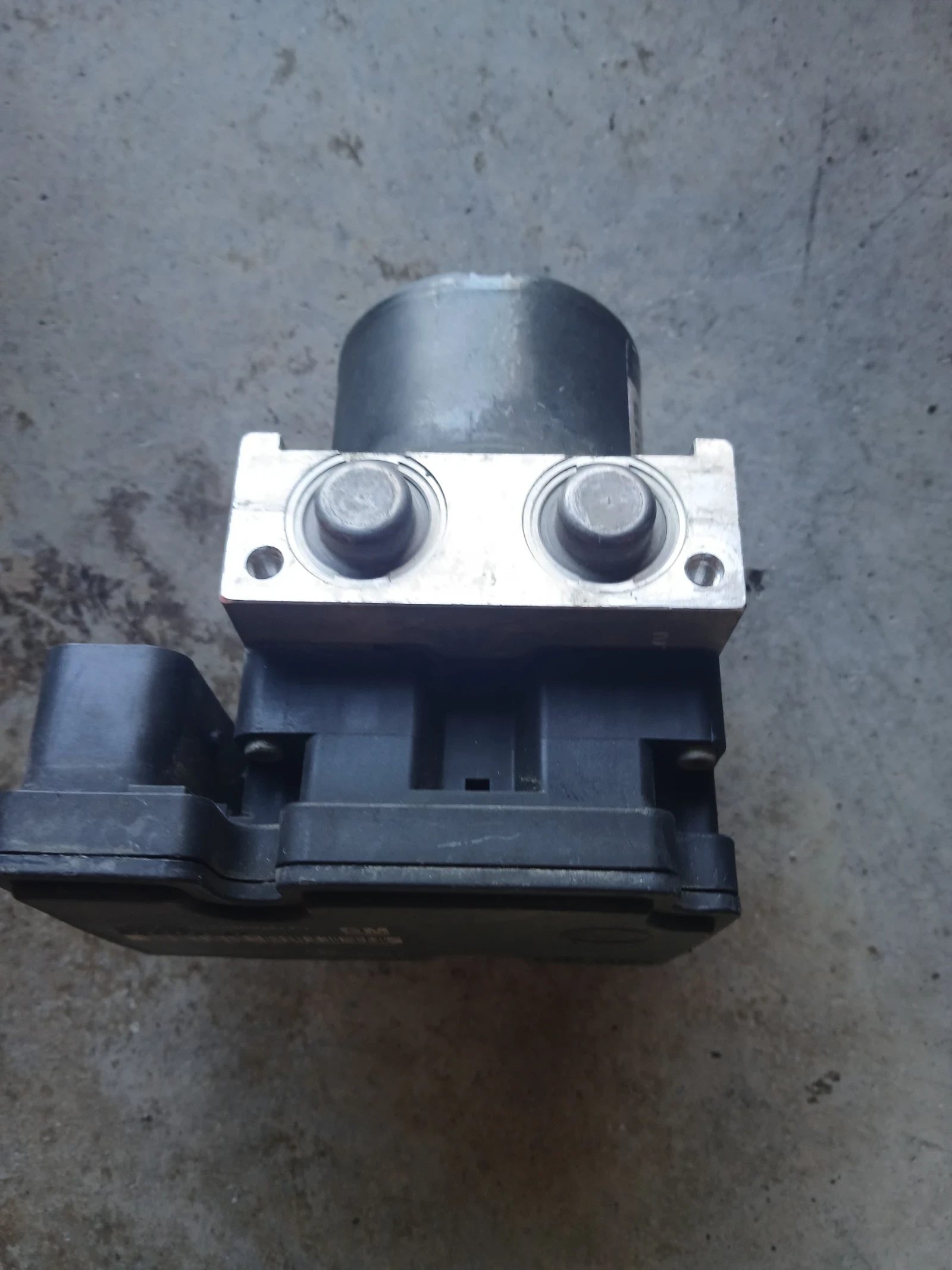 13 157 575 ABS помпа Opel Astra H , снимка 2 - Части - 54937475
