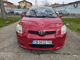 Toyota Auris, снимка 2