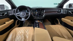 Volvo S60 B5* INSCRIPTION* ПОДГРЕВ* ОБДУХВАНЕ* ПАНОРАМА* B&W, снимка 7