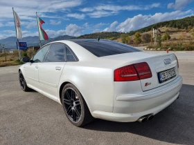     Audi S8 5.2