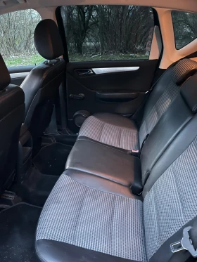 Mercedes-Benz A 170, снимка 13