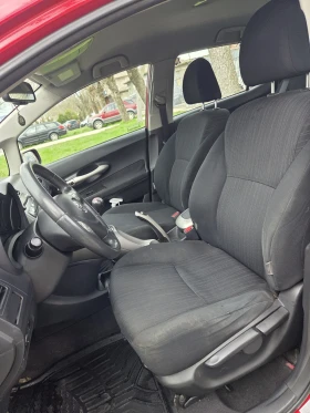 Toyota Auris - 4500 € / 8801.24 лв. - 77585640 11