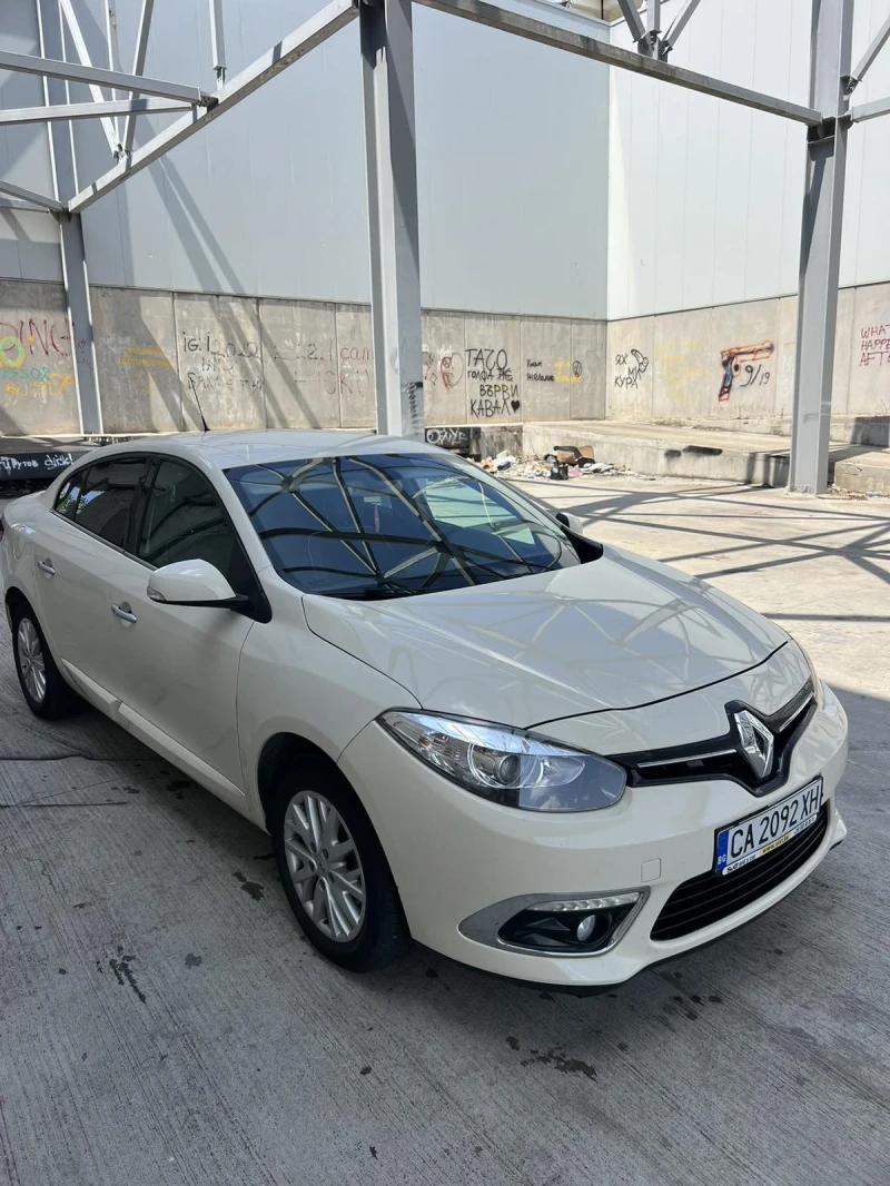 Renault Fluence 1.5dci, снимка 3 - Автомобили и джипове - 47275536