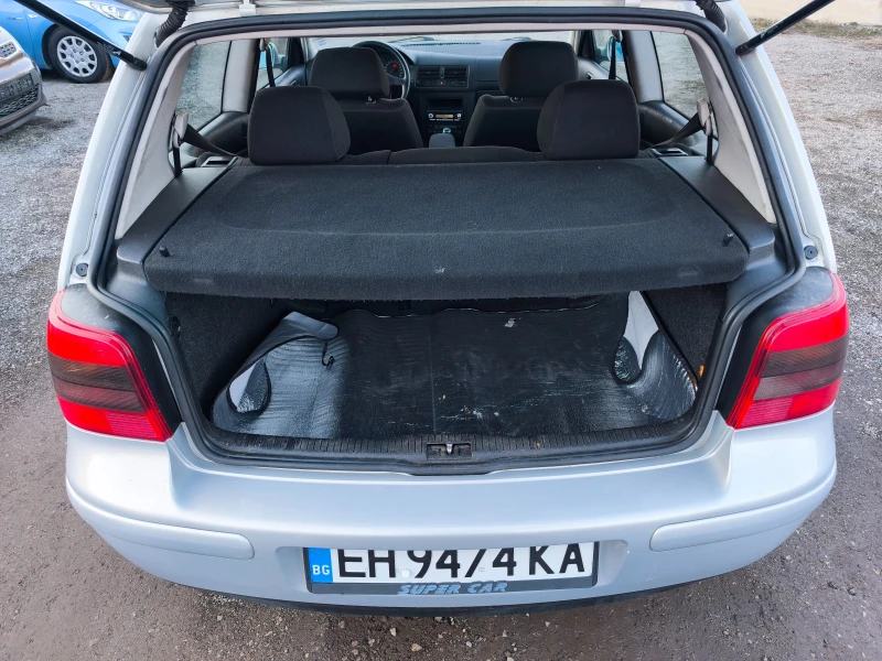 VW Golf 1.6.i, снимка 7 - Автомобили и джипове - 49377808