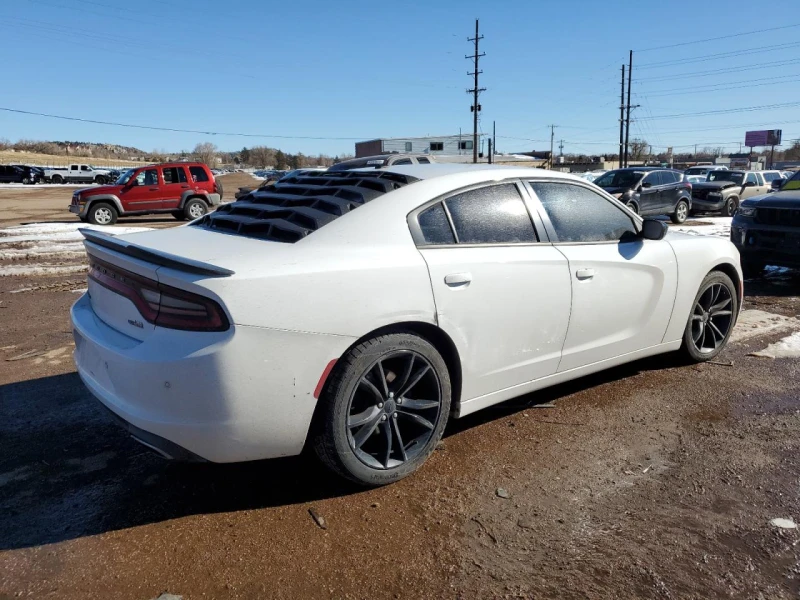 Dodge Charger 3.6 V6 / ПЕРФЕКТЕН, снимка 4 - Автомобили и джипове - 49590705