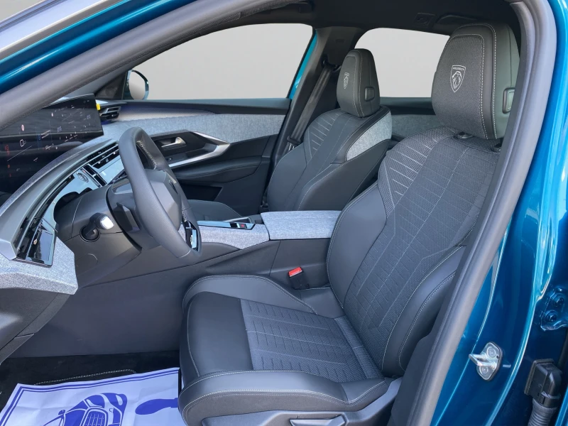 Peugeot 3008 GT 1.2 145 HYBRID 48V Гаранция до 07.2030 г., снимка 10 - Автомобили и джипове - 51372814