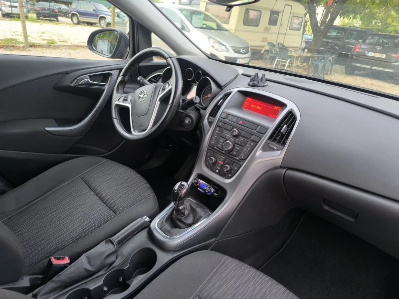 Opel Astra Face Benzin-Gaz 6sk., снимка 7 - Автомобили и джипове - 51609166