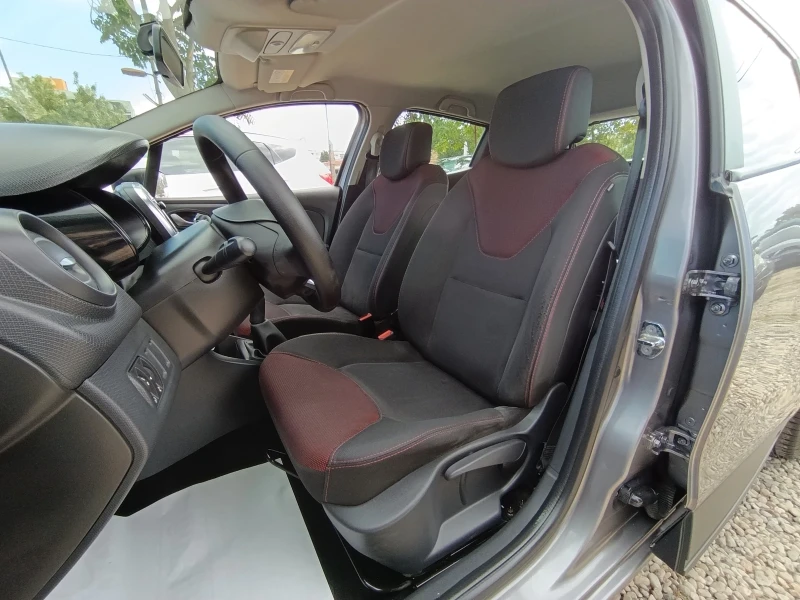 Renault Clio, снимка 11 - Автомобили и джипове - 51778906