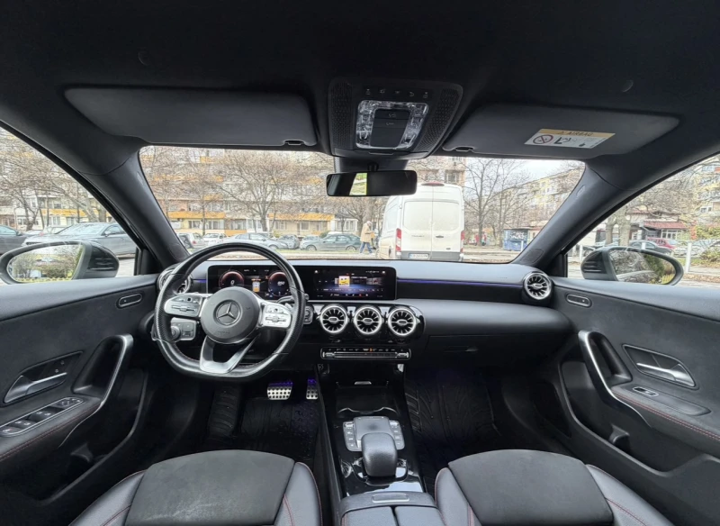 Mercedes-Benz A 180 AMG пакет, ГАРАЖНА, снимка 11 - Автомобили и джипове - 52718501