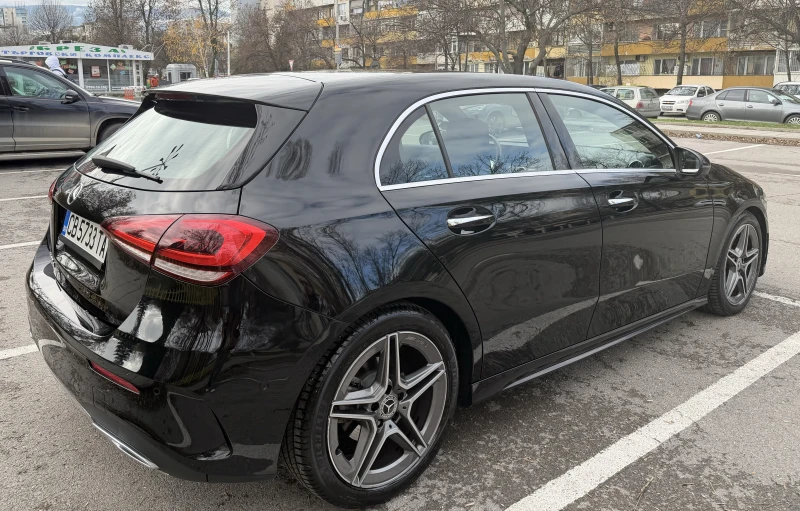 Mercedes-Benz A 180 AMG пакет, ГАРАЖНА, снимка 4 - Автомобили и джипове - 52718501