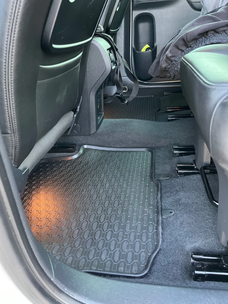 VW Sharan 2.0TD? УНИКАТ БЕЗ ЗАБЕЛЕШКИ, снимка 12 - Автомобили и джипове - 52727148