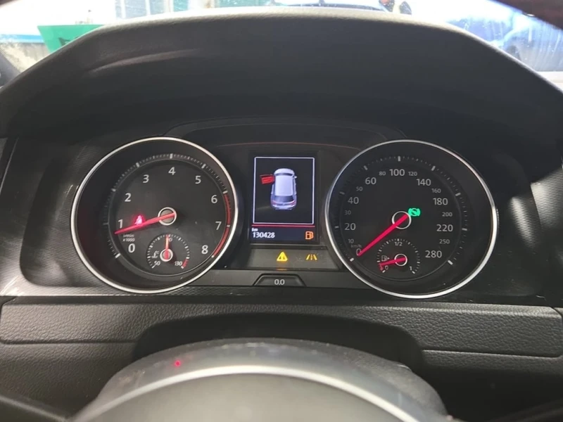 VW Golf * AUTOBAHN * CARFAX * БЕЗ ПЪРВОНАЧАЛНА ВНОСКА, снимка 9 - Автомобили и джипове - 52824958