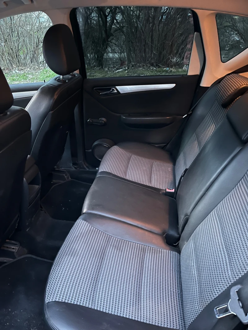 Mercedes-Benz A 170, снимка 13 - Автомобили и джипове - 52971202