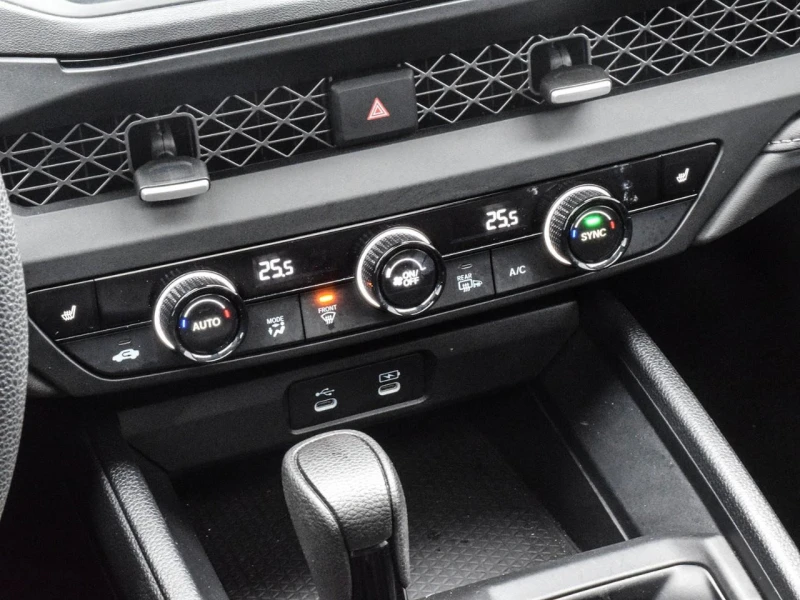 Honda Accord EX FWD* CARFAX * АвтоКредит* (ЦЕНА ДО БГ), снимка 13 - Автомобили и джипове - 53600094