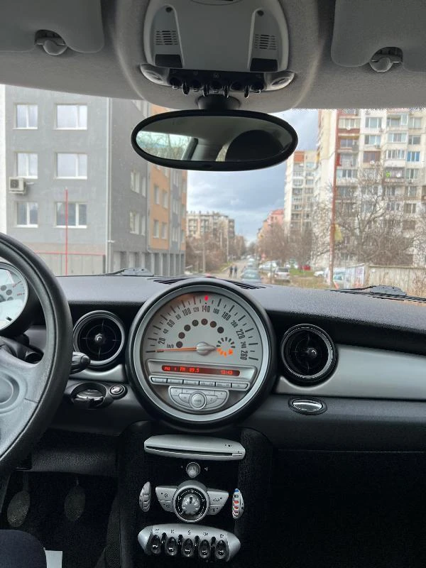 Mini Clubman 1.6 COOPER D , снимка 13 - Автомобили и джипове - 35325210