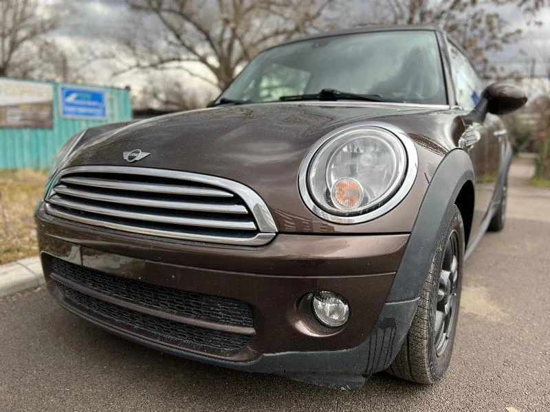 Mini Clubman 1.6 COOPER D , снимка 1 - Автомобили и джипове - 35325210