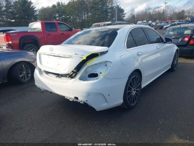 Mercedes-Benz C 300 4-Matic, снимка 4 - Автомобили и джипове - 53429133