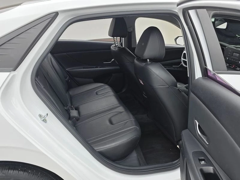 Hyundai Elantra 1.6 LPi (Rental Car)| 117к.с.| ВКЛ.ТЕХНОТЕСТ, снимка 12 - Автомобили и джипове - 55665099