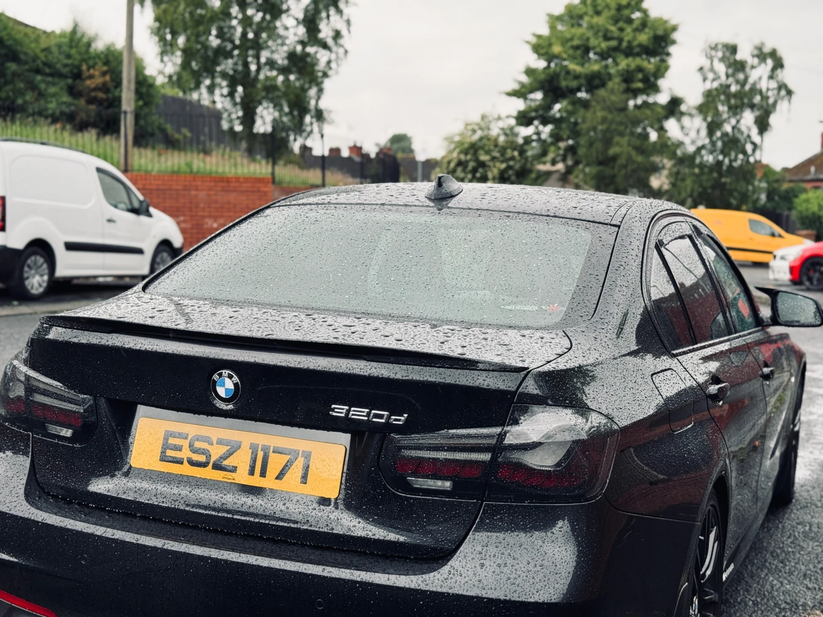 BMW 320, снимка 1