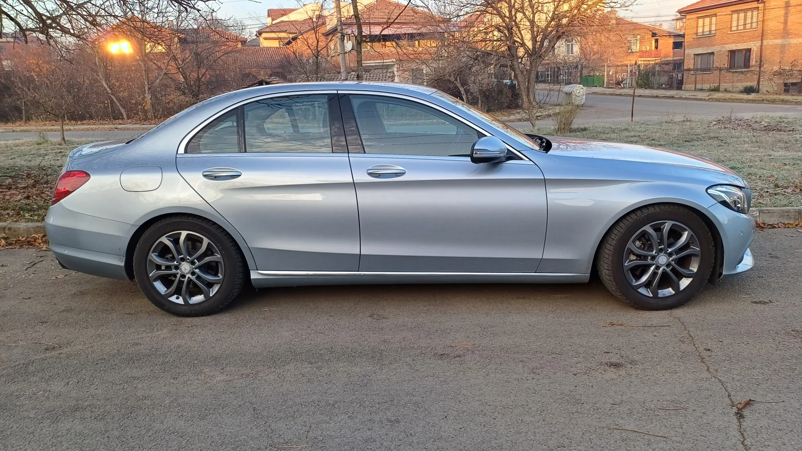 Mercedes-Benz C 220 7G  - изображение 4