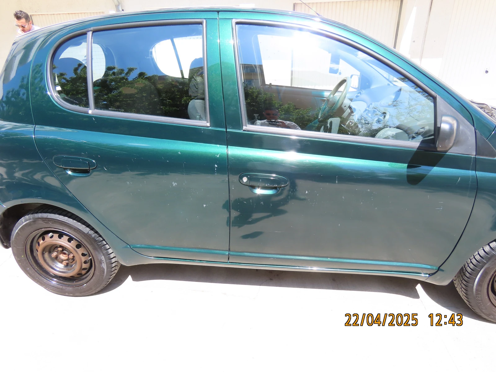 Toyota Yaris  - изображение 8