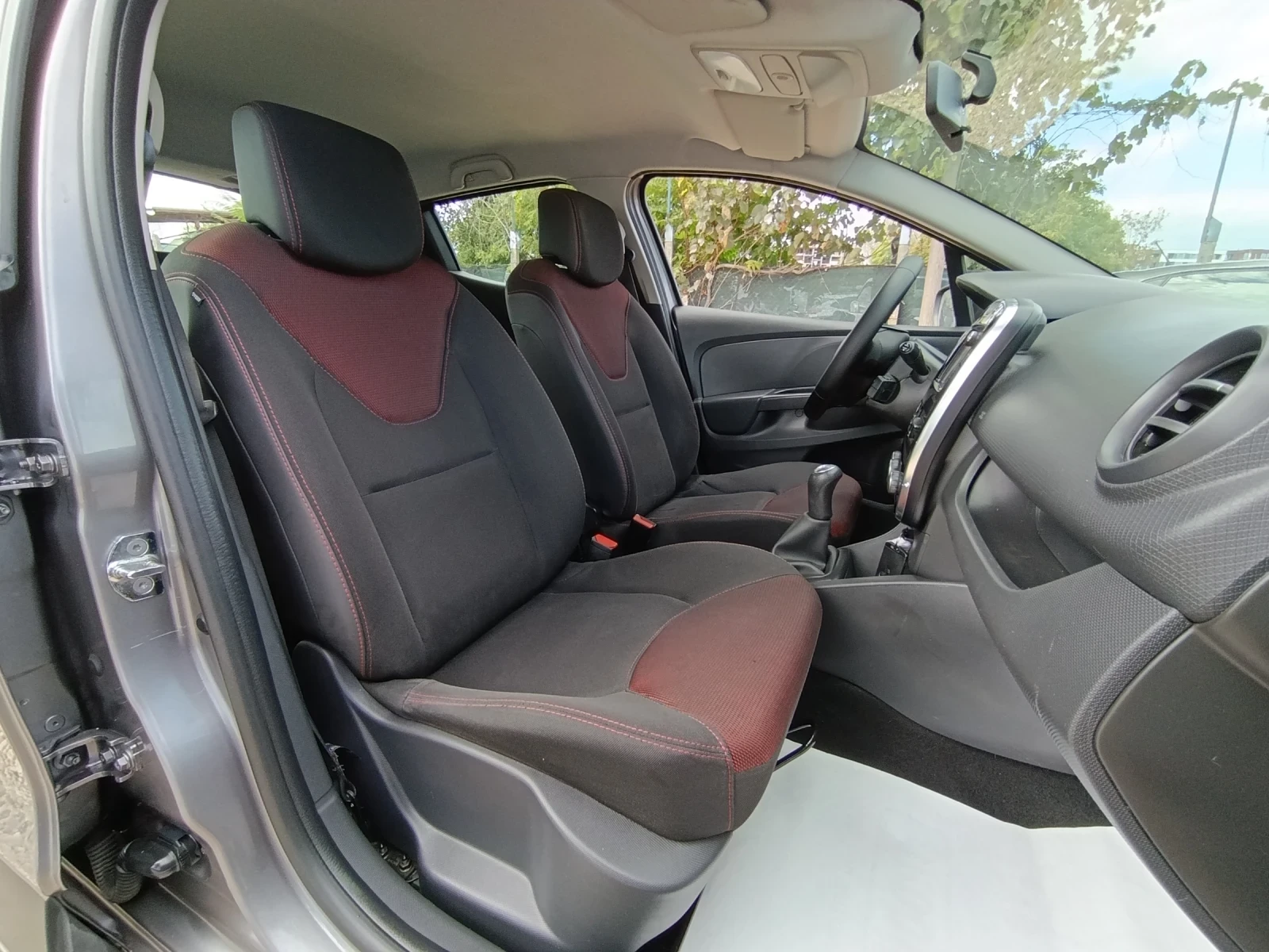 Renault Clio | Mobile.bg — изображение 12